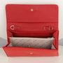 Zoozie Bags 1425 Minibandolera Crossbody de Piel con Cadenas, Roja - Bolso Elegante y Funcional con Billetera para Tarjetas y Monedas